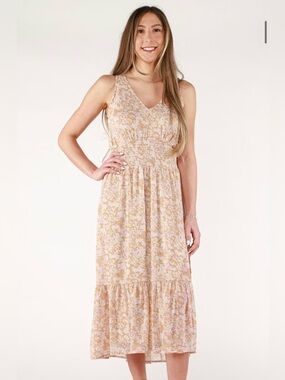 • Devoted Sleeveless Floral Midi/Maxi Dress